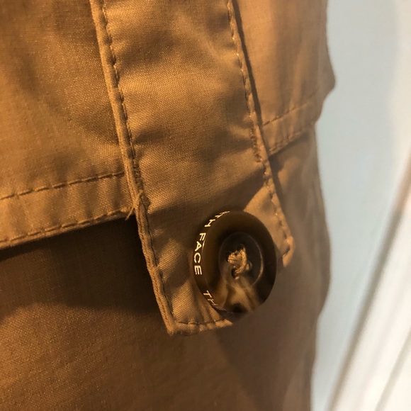 Women’s North Face rain jacket - Picture 2 of 6